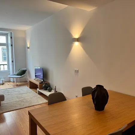 The Crucifixo Collection Grand 1d Appartement